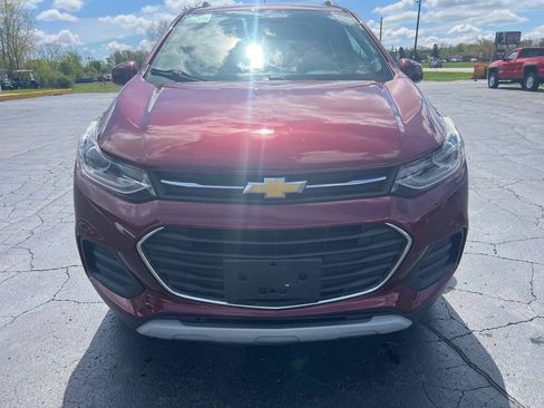 Used 2017 Chevrolet Trax LT w/ LT Convenience Package AWD/4WD image 7