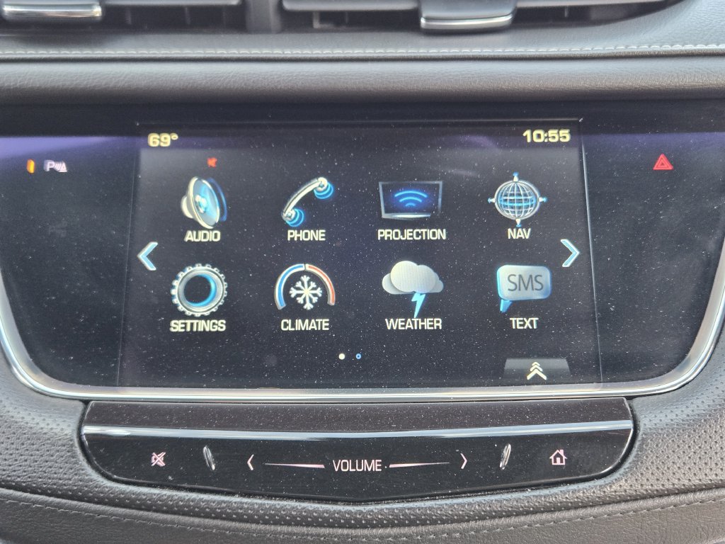 Used 2017 Cadillac XT5 Luxury w/ Driver Awareness Package FWD image 22