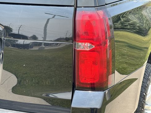 Used 2017 Chevrolet Tahoe LT AWD/4WD image 11
