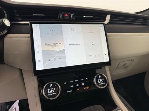 Certified 2026 Jaguar F-PACE R-Dynamic S AWD/4WD image 31