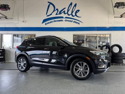Used 2023 Buick Encore GX Essence w/ Experience Buick Package AWD/4WD image 1