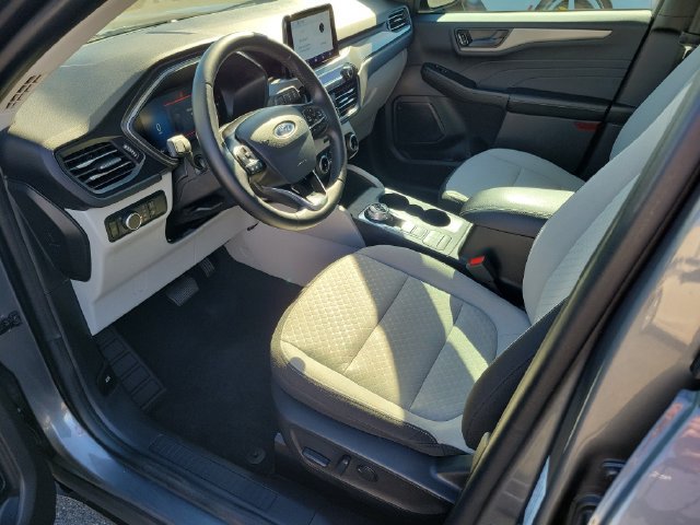 Used 2023 Ford Escape Active FWD image 17
