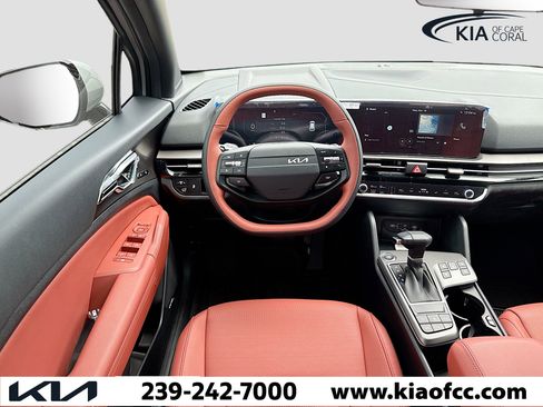 New 2026 Kia Sportage SX image 17