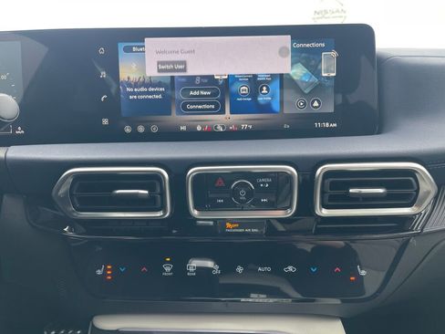 New 2026 Nissan Sentra SL w/ Floor Mat Package FWD image 8