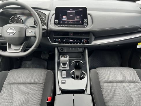 New 2026 Nissan Rogue SV FWD image 4