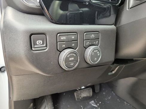 New 2026 Chevrolet Silverado 1500 LT w/ Z71 Off-Road Package image 13