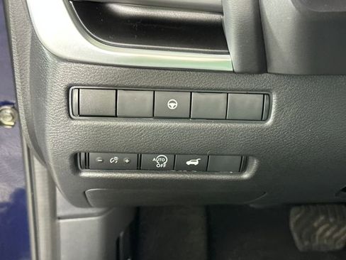 Certified 2026 Nissan Rogue SV image 28