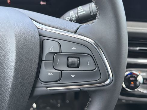 New 2026 Buick Envista Sport Touring image 10
