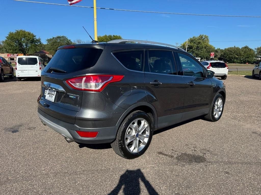 Used 2016 Ford Escape Titanium AWD/4WD image 4