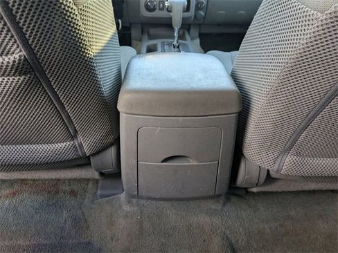 Used 2017 Nissan Frontier SV image 27