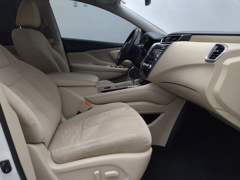 Used 2019 Nissan Murano SV w/ Premium Package image 21