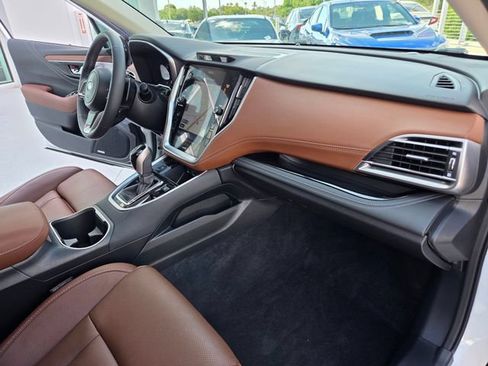 Certified 2022 Subaru Outback Touring AWD/4WD image 28
