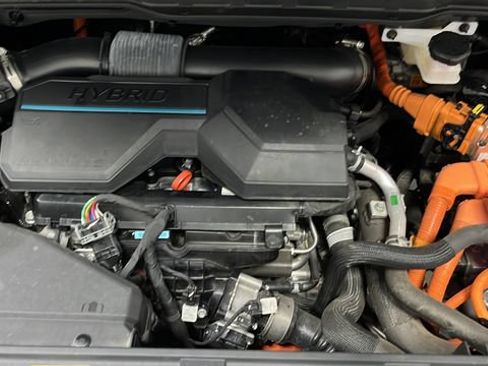 Used 2025 Kia Carnival SX w/ SX Dark Edition Package FWD image 28