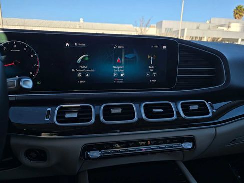 Used 2020 Mercedes-Benz GLE 350 GLE 350 image 27