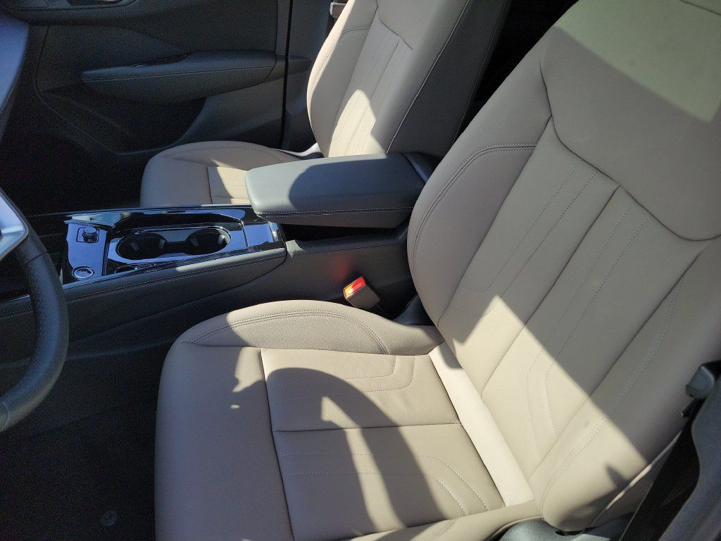 New 2026 Audi Q3 quattro 2.0T AWD/4WD image 16