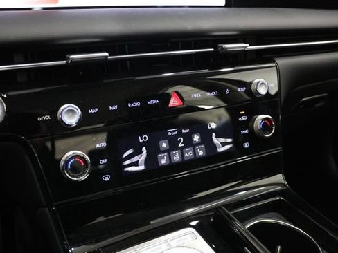Used 2025 Genesis G80 2.5T AWD/4WD image 30