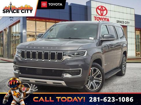 Used 2024 Jeep Wagoneer L Series II RWD image 1