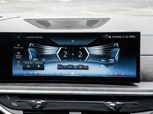 Used 2024 BMW X5 xDrive40i w/ M Sport Package image 14