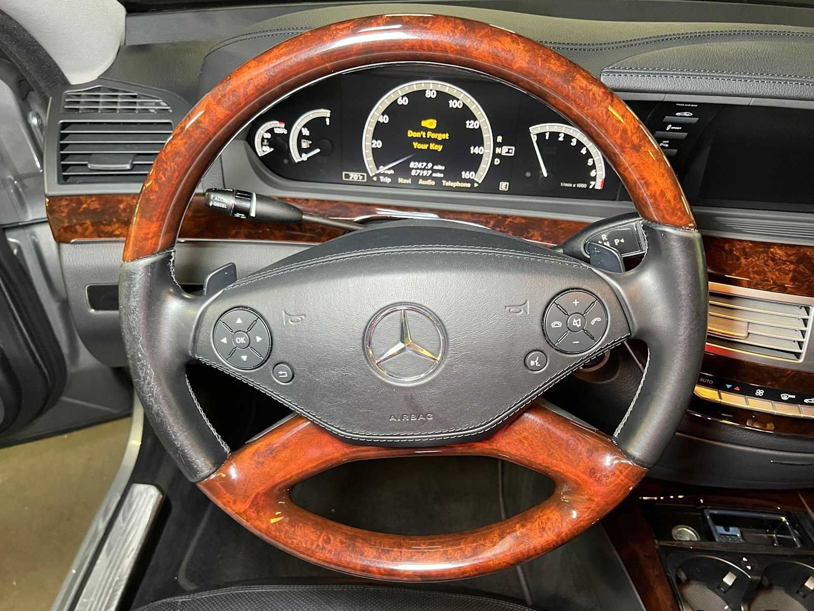 Used 2013 Mercedes-Benz S 550 image 28