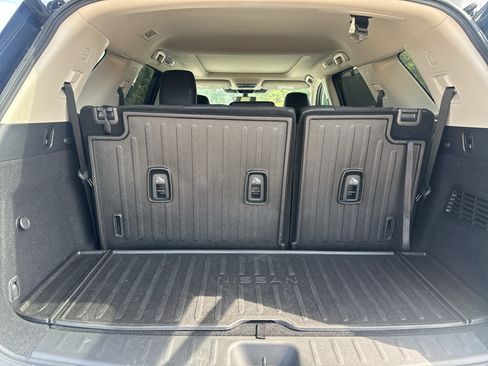 Used 2025 Nissan Pathfinder Platinum w/ Cargo Package FWD image 22