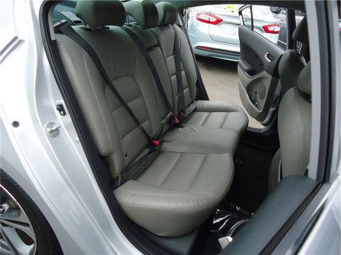 Used 2016 Kia Forte EX w/ EX Premium Package image 14