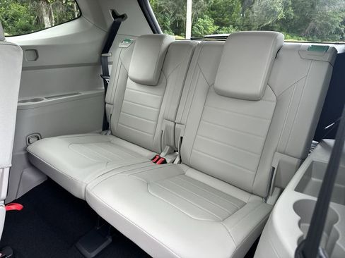 New 2026 Volkswagen Atlas SEL image 24