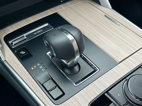 Used 2025 MAZDA CX-90 Plug-In Hybrid w/ Preferred image 18