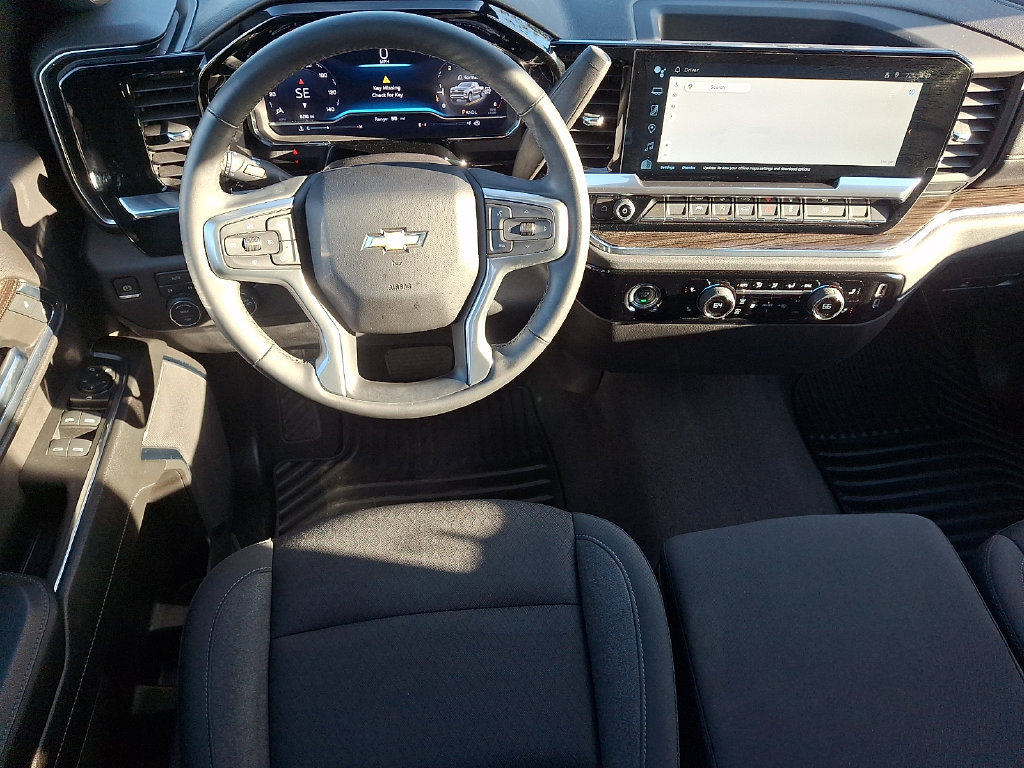Certified 2024 Chevrolet Silverado 1500 LT AWD/4WD image 11