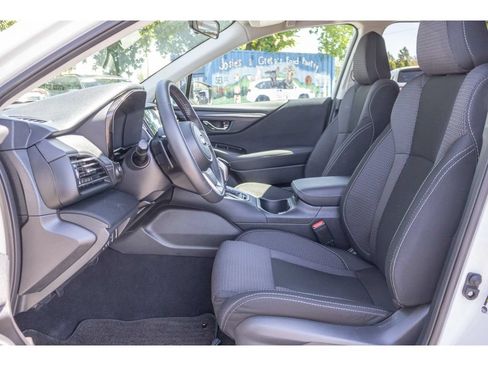 Certified 2025 Subaru Outback Premium AWD/4WD image 15