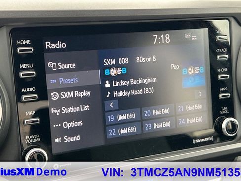 Used 2022 Toyota Tacoma TRD Off-Road image 27