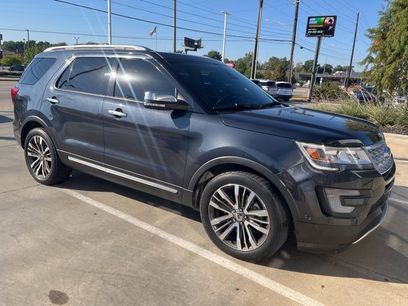Used 2017 Ford Explorer Platinum