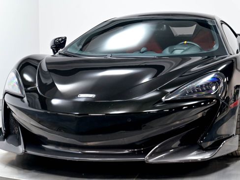 Used 2019 McLaren 600LT RWD image 64