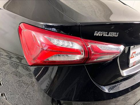 Used 2020 Chevrolet Malibu LT FWD image 27
