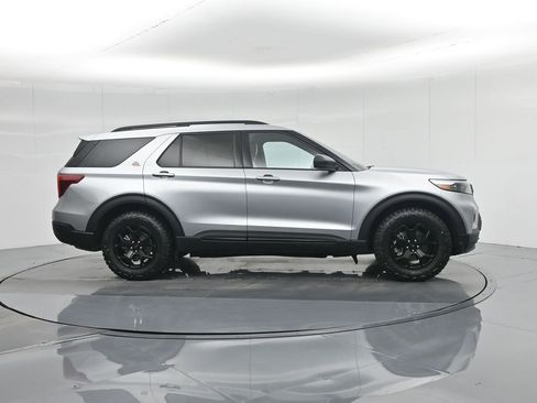 Used 2023 Ford Explorer Timberline image 32