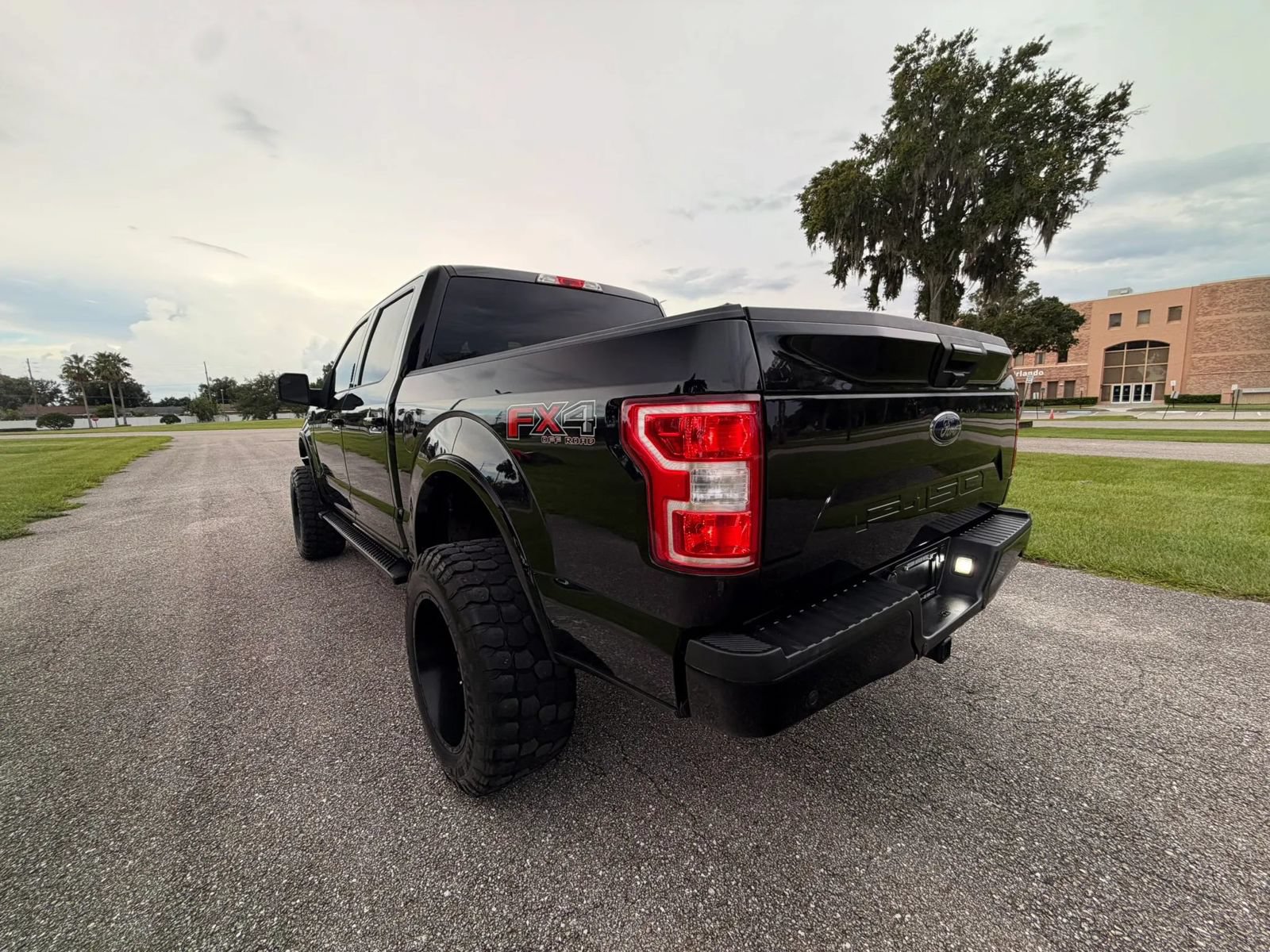 Used 2018 Ford F150 XLT w/ Equipment Group 301A Mid AWD/4WD image 35