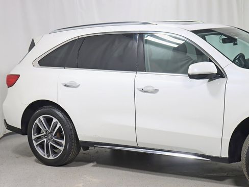 Used 2018 Acura MDX w/ Advance & Entertainment image 3