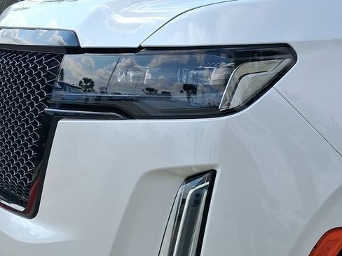 Used 2022 Cadillac Escalade Sport w/ Touring Package image 8