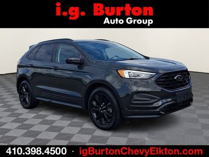 Used 2023 Ford Edge SE w/ Black Appearance Package