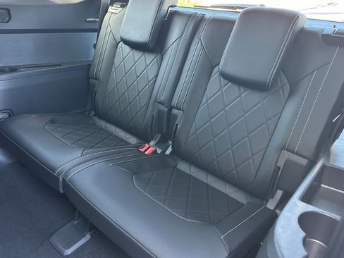 New 2026 Volkswagen Atlas SEL Premium R-Line AWD/4WD image 13