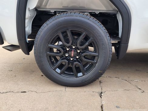 New 2026 GMC Sierra 1500 Elevation image 51