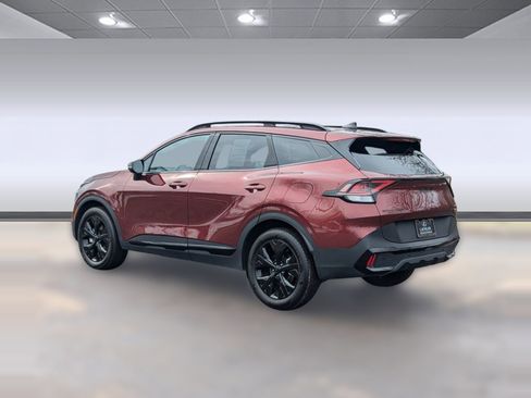 Used 2025 Kia Sportage X-Line w/ Premium Package image 3