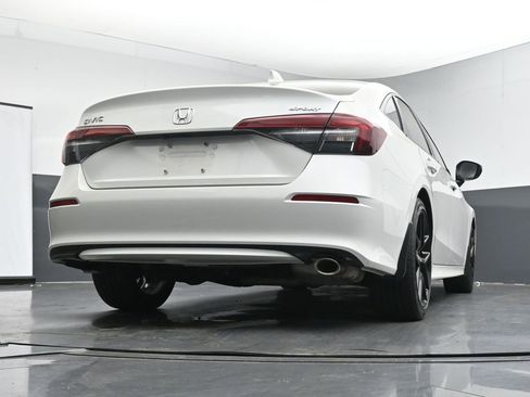 Used 2025 Honda Civic Sport image 23