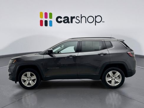 Used 2022 Jeep Compass Latitude w/ Convenience Group image 2