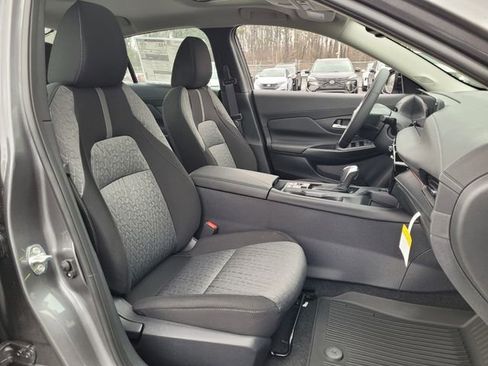 New 2026 Nissan Sentra SV w/ SV Convenience Package FWD image 10