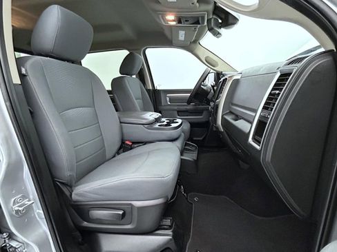 Used 2018 RAM 2500 SLT image 15