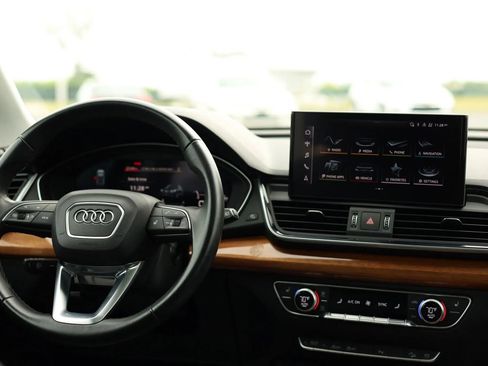 Used 2021 Audi Q5 2.0T Premium Plus AWD/4WD image 26