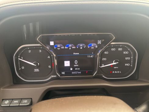 Used 2023 GMC Sierra 2500 Denali w/ Technology Package AWD/4WD image 26