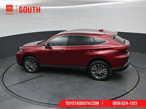 Used 2023 Toyota Venza XLE AWD/4WD image 51