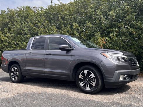 Used 2020 Honda Ridgeline RTL image 8