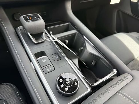 New 2026 Nissan Pathfinder SV AWD/4WD image 20